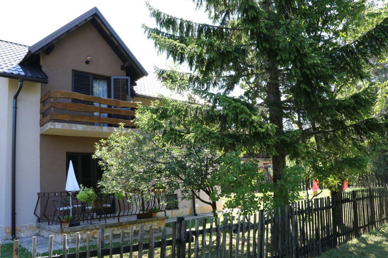 Holiday Home "Iris" Near Plitvice Lakes Rudanovac Exterior photo